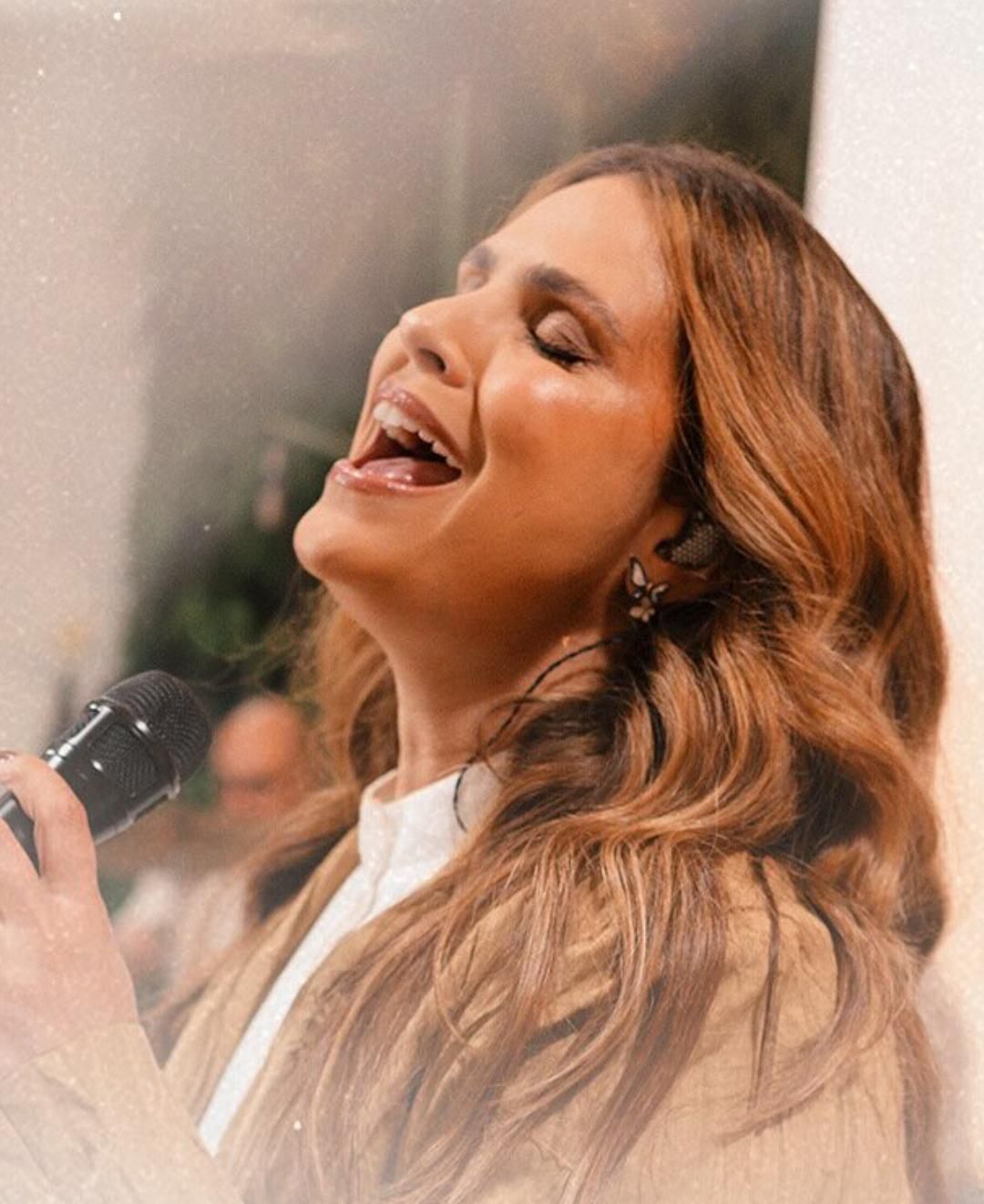 Foto de Aline Barros 122