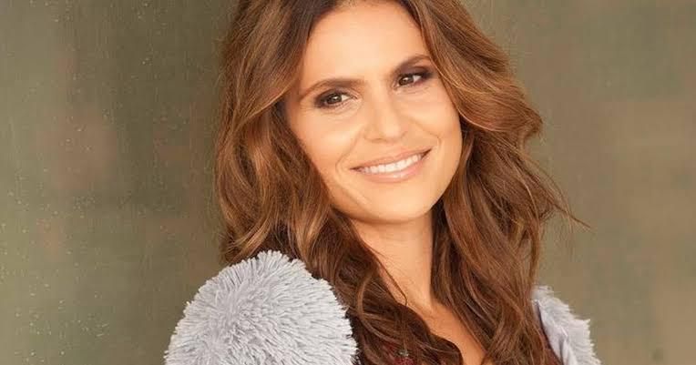 Foto de Aline Barros 150